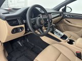 Used 2025 Porsche Macan image 4