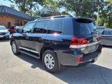 Used 2016 Toyota Land Cruiser image 3