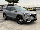 Used 2024 GMC Terrain SLT image 2