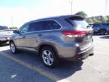 Used 2018 Toyota Highlander SE image 4