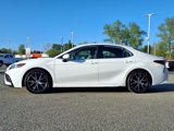 Used 2023 Toyota Camry SE image 5