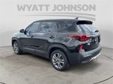 Used 2021 Kia Seltos LX image 3