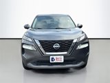 Used 2022 Nissan Rogue SV image 2