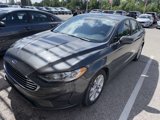 Used 2019 Ford Fusion SE image 2