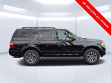 Used 2017 Ford Expedition XLT image 2