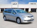 Used 2020 Chrysler Voyager Lxi image 1