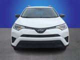 Used 2018 Toyota RAV4 LE image 2