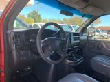 Used 2007 Chevrolet Express 3500 Extended Passenger image 4