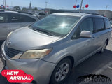 Used 2012 Toyota Sienna LE image 3