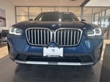 Certified 2022 BMW X3 xDrive30i w/ Convenience Package image 3
