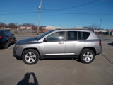 Used 2016 Jeep Compass Latitude image 3