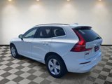 Used 2022 Volvo XC60 B5 Momentum image 5