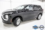 Used 2022 Mitsubishi Outlander ES image 3