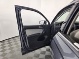 Used 2020 Volkswagen Tiguan SE image 5