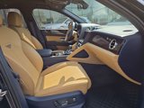 Certified 2022 Bentley Bentayga image 2