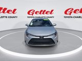 Used 2021 Toyota Corolla LE image 3