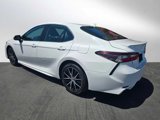 Used 2022 Toyota Camry SE image 3