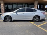 Used 2015 Nissan Altima 2.5 S w/ Special Edition Package image 2