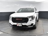 Used 2024 GMC Terrain SLE image 3