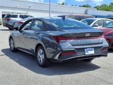New 2025 Hyundai Elantra SE image 5