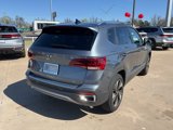 New 2024 Volkswagen Taos SE image 4