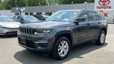 Used 2022 Jeep Grand Cherokee Limited image 3
