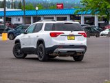 Used 2018 GMC Acadia SLT image 3