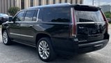 Used 2019 Cadillac Escalade ESV Premium Luxury image 2