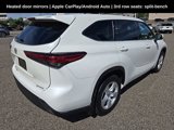 Used 2020 Toyota Highlander LE image 3