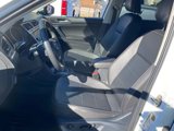 Used 2021 Volkswagen Tiguan SE image 6