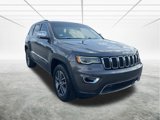Used 2018 Jeep Grand Cherokee Limited w/ Luxury Group II image 2