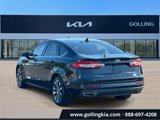 Used 2020 Ford Fusion SE image 4