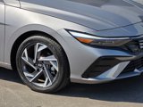 Certified 2024 Hyundai Elantra SEL w/ Convenience Package image 4