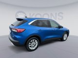 Used 2020 Ford Escape SE image 4