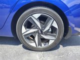 Used 2023 Hyundai Elantra Limited image 6
