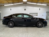 Used 2022 Toyota Camry SE image 5