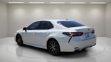 Used 2022 Toyota Camry SE image 5