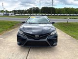 Used 2020 Toyota Camry SE image 2