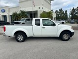 Used 2015 Nissan Frontier S image 2