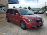 Used 2015 Chrysler Town & Country S w/ Driver Convenience Group image 2