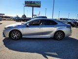 Used 2022 Toyota Camry SE image 4