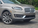 Used 2019 Lincoln Nautilus Reserve image 2