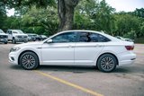 Used 2019 Volkswagen Jetta SEL image 3
