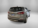 Used 2023 Chevrolet Equinox LT w/ Driver Convenience Package image 4