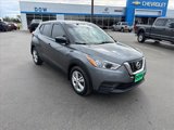 Used 2020 Nissan Kicks S image 4
