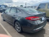 Used 2017 Ford Fusion SE w/ Equipment Group 201A image 5