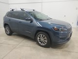 Used 2019 Jeep Cherokee Latitude Plus image 2