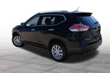 Used 2016 Nissan Rogue S w/ Appearance Package image 6