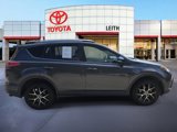 Used 2018 Toyota RAV4 SE image 4