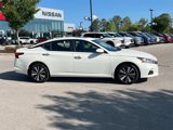 Used 2021 Nissan Altima 2.5 SV w/ SV Premium Package image 2